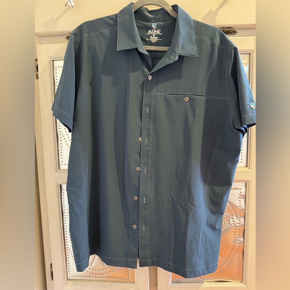 Men's Blue Short Sleeve Shirt